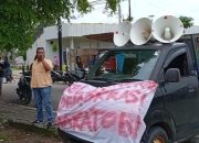 Diduga Tidak Netral, Bawaslu Wakatobi Didemo