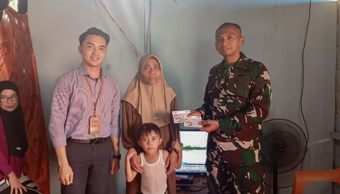 Jamin Masa Depan Anak Korban, YTP 823/RW Serahkan Tabungan Pendidikan