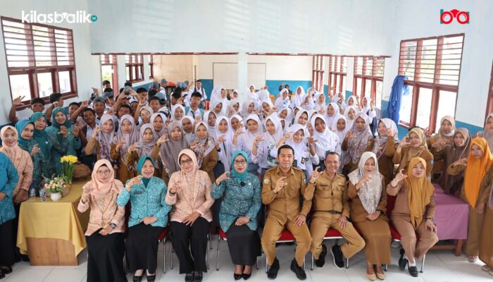 Ketua TP PKK Wakatobi Ajak Pelajar SMKN 1 Wakatobi Wujudkan Generasi Emas 2045