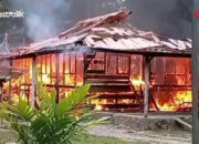 Rumah Panggung di Buranga Ludes Terbakar, Warga Galang Bantuan untuk Korban